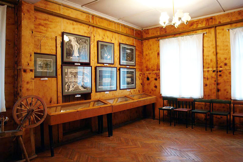 Экспозиции: Зал Ульяновской картинной галереи
