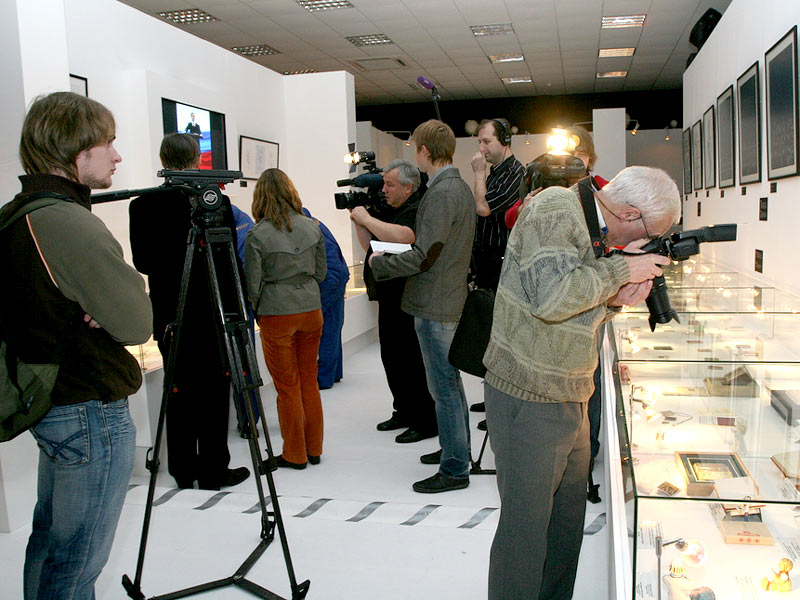 Экспозиции: Открытие Современного музея каллиграфии. Москва, 2008
