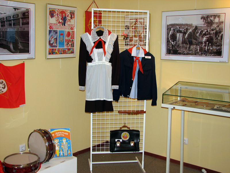 Экспозиции: Фрагмент выставки Рожденные в СССР
