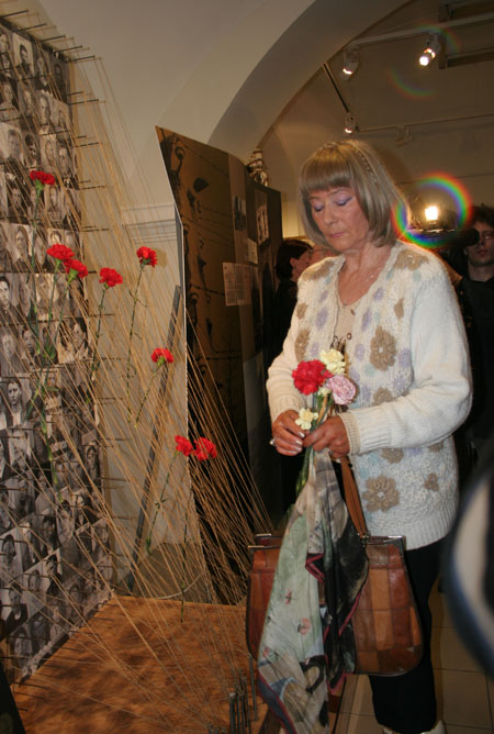 Экспозиции: Невольники Третьего Рейха в Музее Великой Отечественной войны
