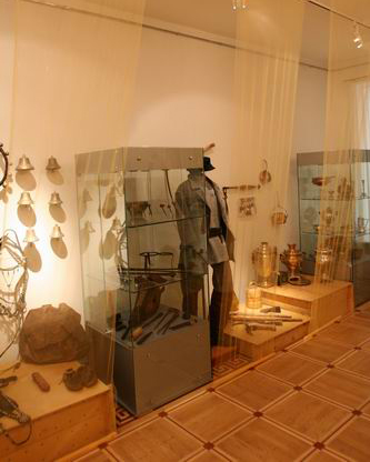 Экспозиции: Выставка Кижские коллекции. Былых времен свидетели немые
