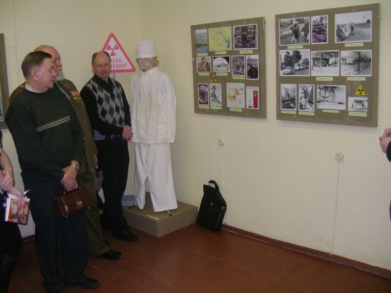 Экспозиции: Открытие выставки Рыбинск-Чернобылю. 25 лет катастрофы
