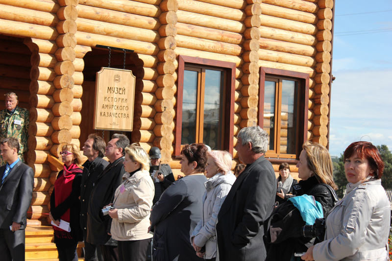 Экспозиции: Открытие нового здания музея в рамках фестиваля Казачий круг. Сентябрь 2011 г.
