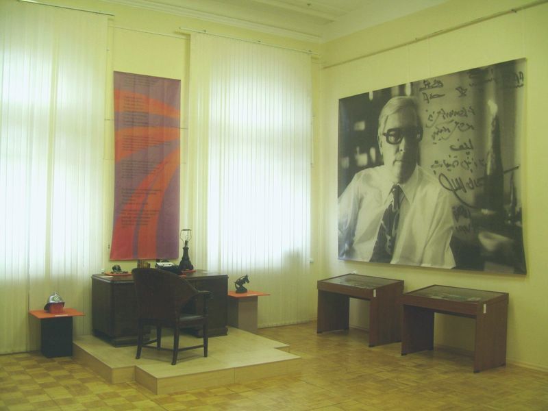 Экспозиции: Выставка к 100-летию Л.Ошанина в Рыбинском музее. 2012.
