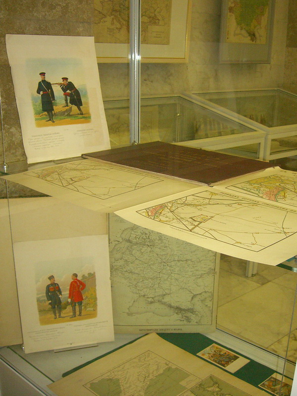 Экспозиции: Выставка к 150-летию со дня основания картографического заведения А.Ильина
