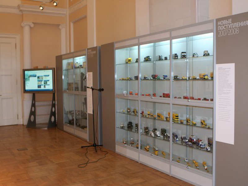 Экспозиции: «Новые поступления 2007—2008 гг.»  в музее связи имени А. С. Попова.
