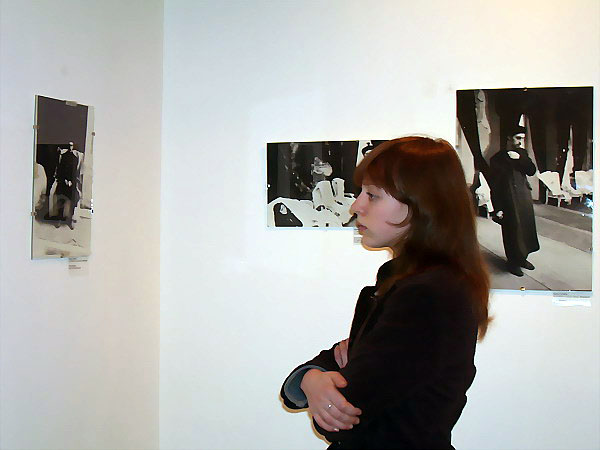 Экспозиции: Дебора Турбевилль. Русские годы. 1995 - 2005 в Центре фотографии
