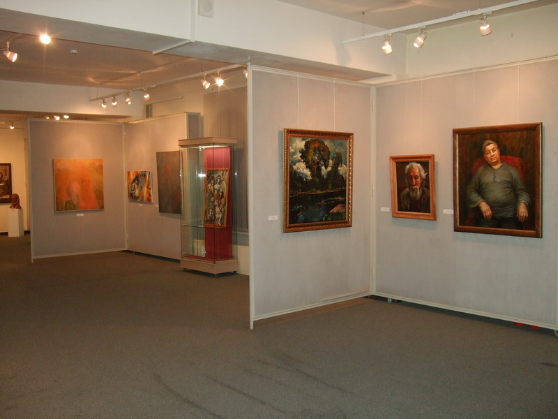 Экспозиции: Осенний салон-2012. Выставочный зал.Сергиево-Посадский музей-заповедник
