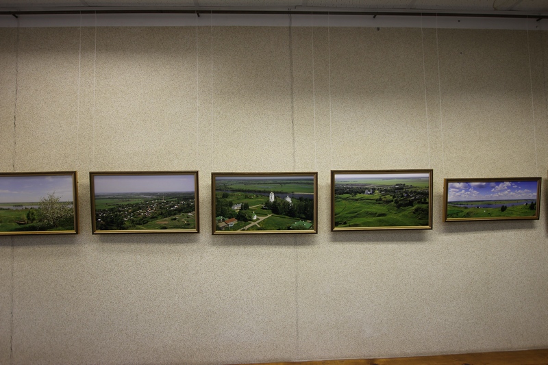Экспозиции: Выставка «Время в фотоотпечатке»
