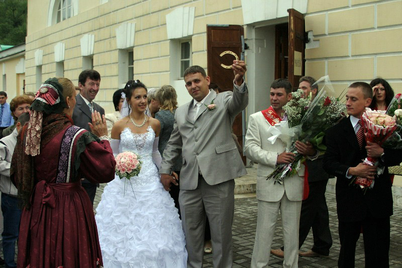 Экспозиции: Свадьба в Кузьминках
