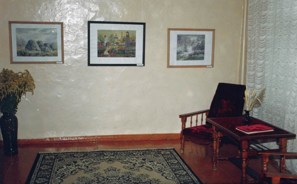 Экспозиции: Фрагмент выставки местного художника Г.С.Соловьева Вчера, сегодня и ...
