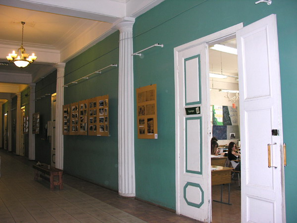 Экспозиции: Выставка музея НГАХА
