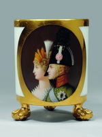 Фарфоровая мануфактура, Париж , чашка с профильными портретами императора Александра I и императрицы Елизаветы Алексеевны, 1800-е гг
