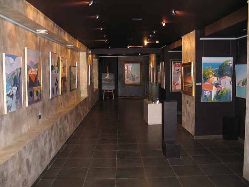 Экспозиции: Экспозиция выставки Николая Романова В гостях у Матисса (Май 2009)
