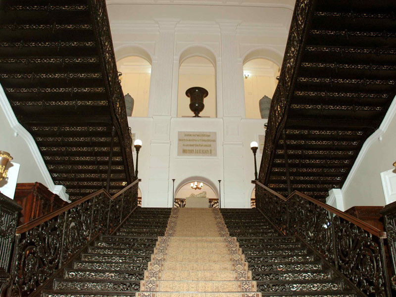 Экспозиции: М.А. Гаврюшов. Лестница в музее. 2008. Радищевский музей

