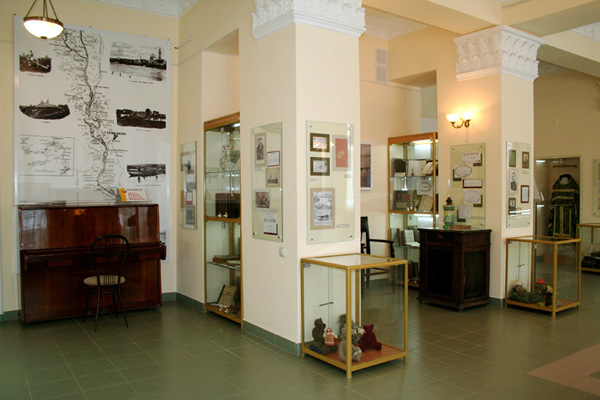 Экспозиции: Музей книжной культуры и литературной жизни Верхнекамья Алконост
