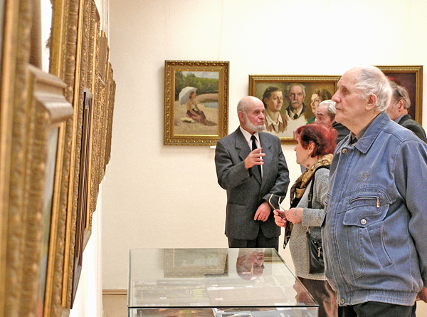 Экспозиции: На выставке В.И. Андрушкевича. 2008

