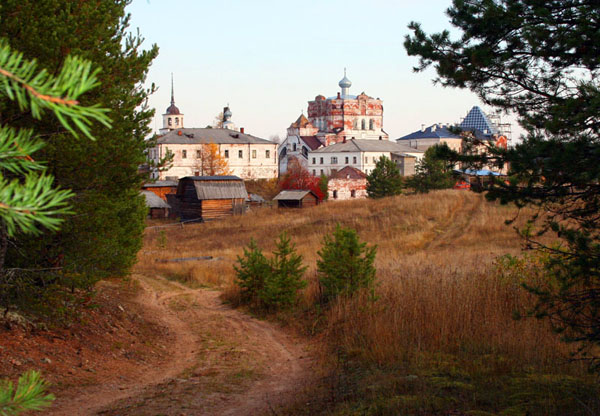 Экспозиции: Свято-Артемиево-Веркольский монастырь
