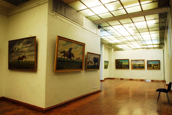 Экспозиции: Зал  Бурятское искусство первой половины ХХ века
