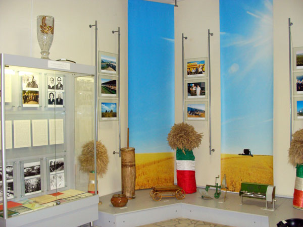 Экспозиции: Зал сельского хозяйства
