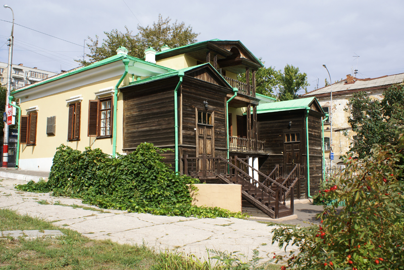 Экспозиции: Мемориальный дом семьи Чернышевских
