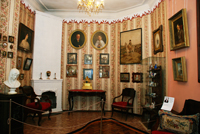 Экспозиции: Интерьер дворянской гостиной XIX века
