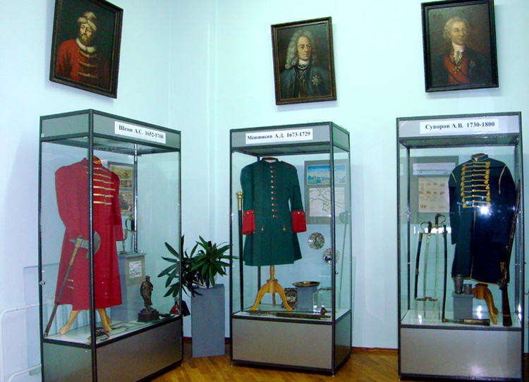Экспозиции: Азов - город трех генералиссимусов. 2010. Азовский музей
