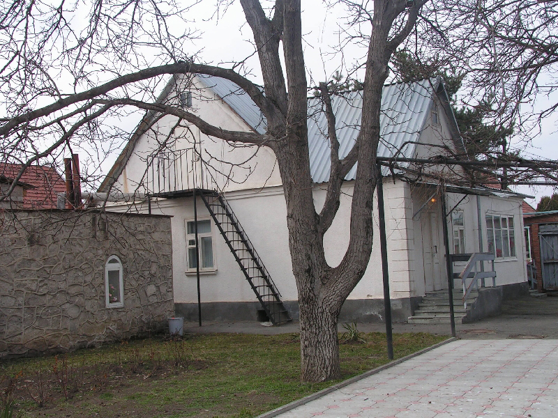 Экспозиции: Мемориальный Дом-музей Кайсына Шуваевича Кулиева
