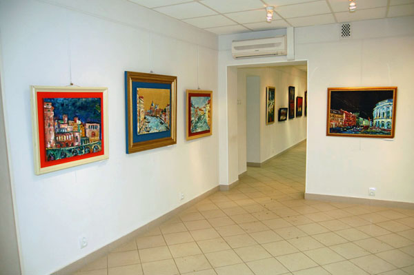 Экспозиции: Городской выставочный зал им. Н.Нужина
