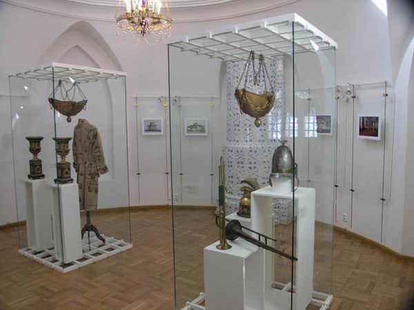 Экспозиции: Из Останкина в Царицыно

