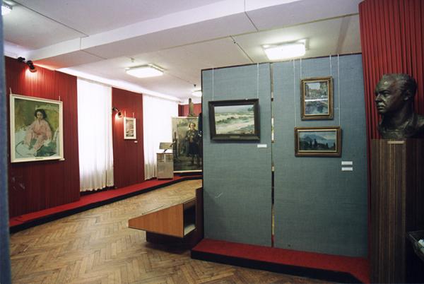 Экспозиции: Мемориально-художественный музей В.А.Серова в г. Эммаус. Экспозиционный зал, 1999 г.
