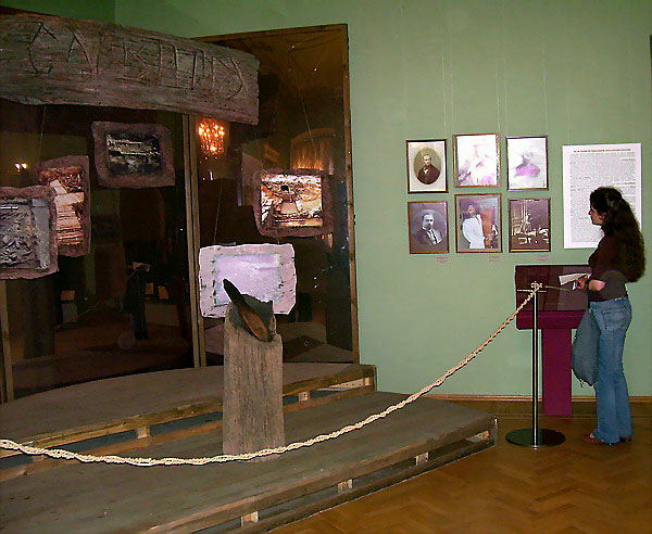 Экспозиции: На выставке «Словиша»: Археология музыкальная» в Шереметевском дворце
