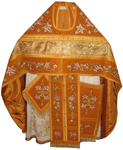 Экспозиции: Церковное и светское золотное шитье XIX-XXI вв. в Музее Нарвские Триумфальные ворота
