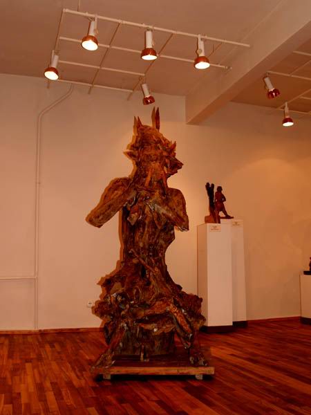 Экспозиции: Ночь оживших скульптур. 2 этаж
