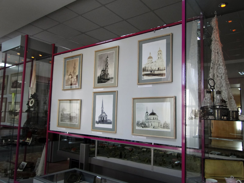 Экспозиции: В Музее истории города

