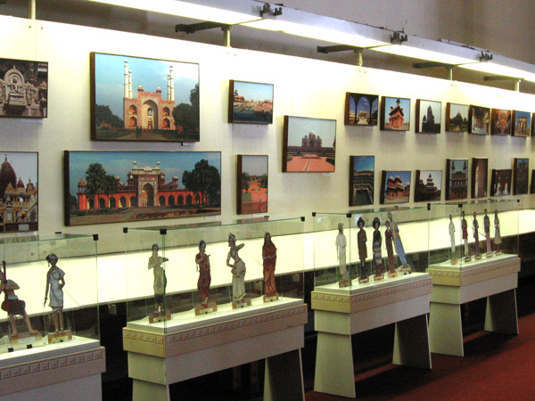 Экспозиции: Культура Индии в Ленинском мемориале
