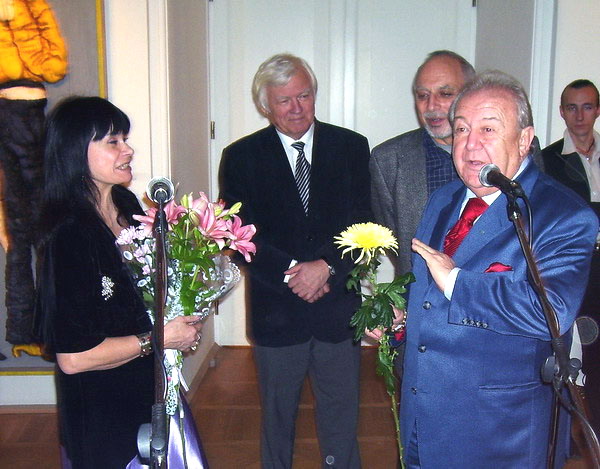 Экспозиции: На открытии выставки Татьяны Назаренко в Мраморном дворце 16 ноября 2006 года
