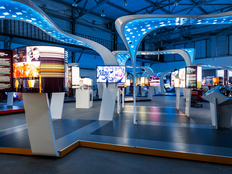 Экспозиции: Выставка «Научный туннель Макса Планка»

