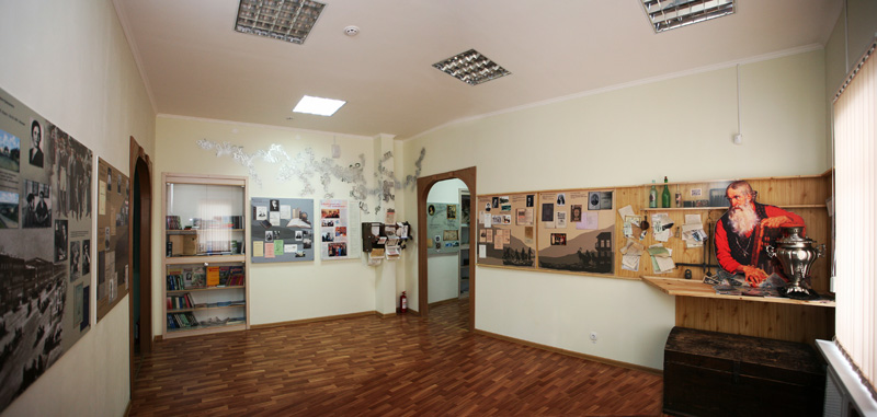 Экспозиции: Зал, посвященный братьям Полевым
