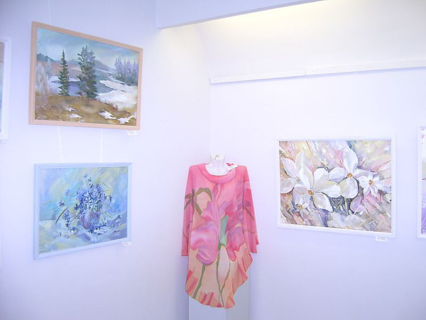 Экспозиции: Выставка Цветомузыка в Музее истории и культуры г.Воткинска
