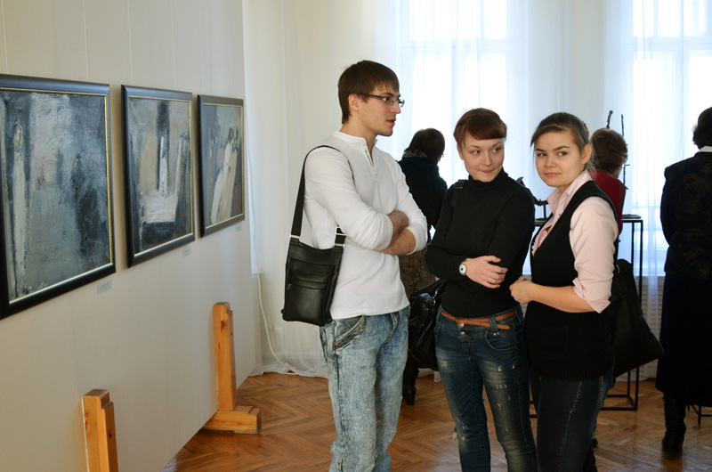 Экспозиции: На открытии выставки Московские художники в Доме Мастера. 2012 г.
