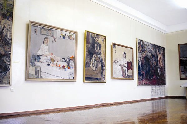 Экспозиции: Государственный музей изобразительных искусств РТ
