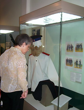 Экспозиции: На выставке Митьки и борода - вместе по жизни в Музее истории религии
