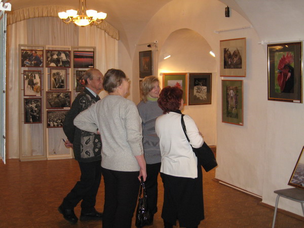 Экспозиции: Фотовыставка В. Толмачева в Музее Хрусталя им. Мальцовых
