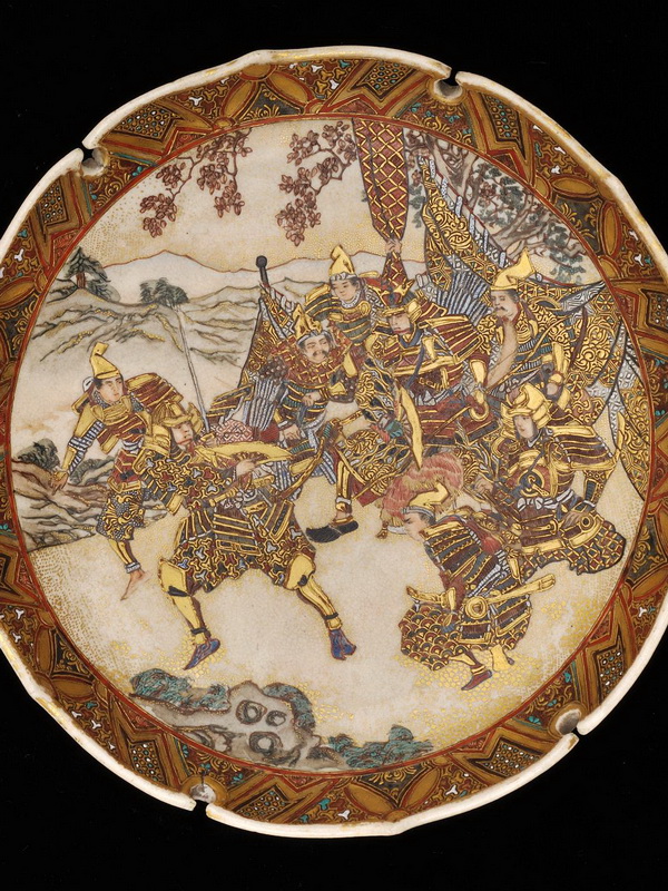 Экспозиции: Тарелка с изображением самураев. Япония. XIX в.

