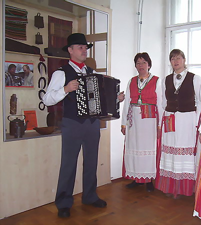 Экспозиции: Открытие Музея коренных народов Петербургской земли в Кунсткамере
