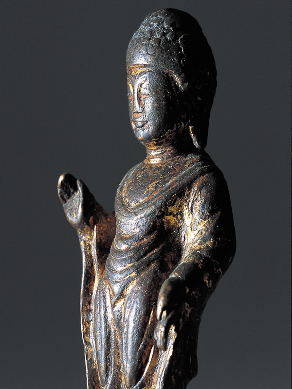 Экспозиции: Скульптура  Будда. Период Объединенного  Силла. VIII в.

