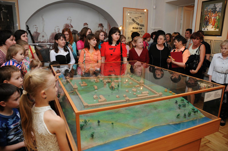 Значимые места: На выставке Старинный город с русскою душою
