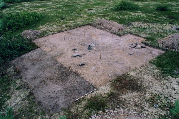 Значимые места: Раскоп на стоянке Муксалма 2, 2004, неолит (Соловецкий архипелаг)
