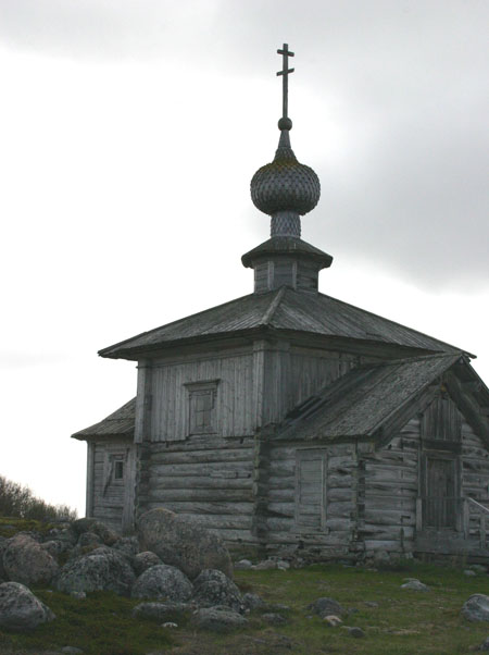 Значимые места: Церковь Андрея Первозванного (1702 г.) на Заяцком острове
